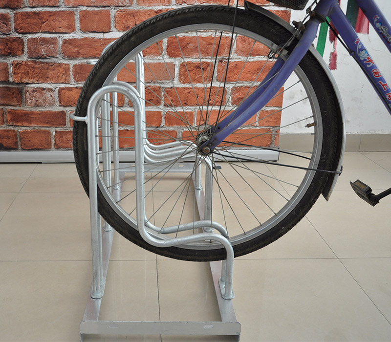 High Low Good Quality Bike Rack Bicycle Floor Stand for 3 Bikes